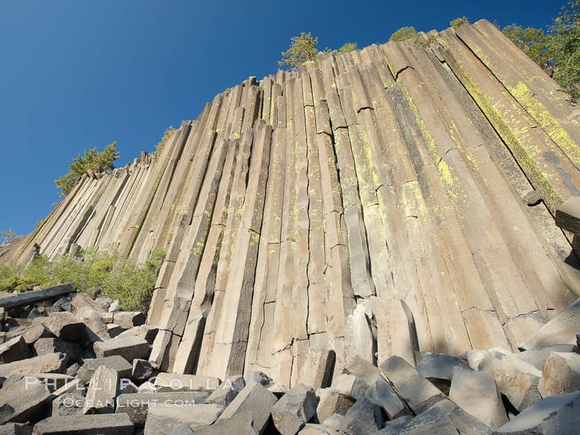 Devils Postpile Formation (Columnar Basalt)