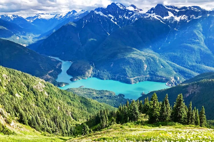 20 EPIC Things to Do in North Cascades National Park (+ Tips)